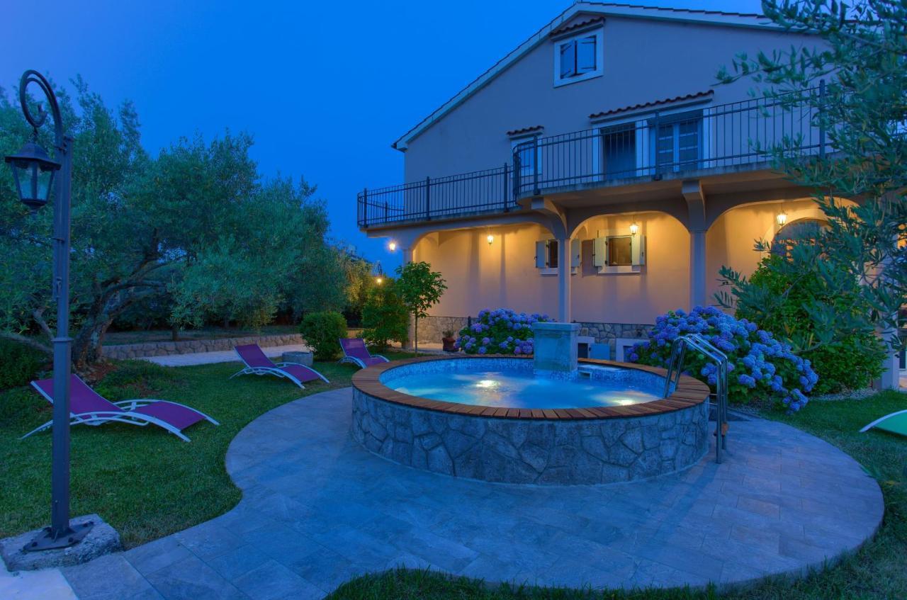 Villa Dora Bajcici Esterno foto